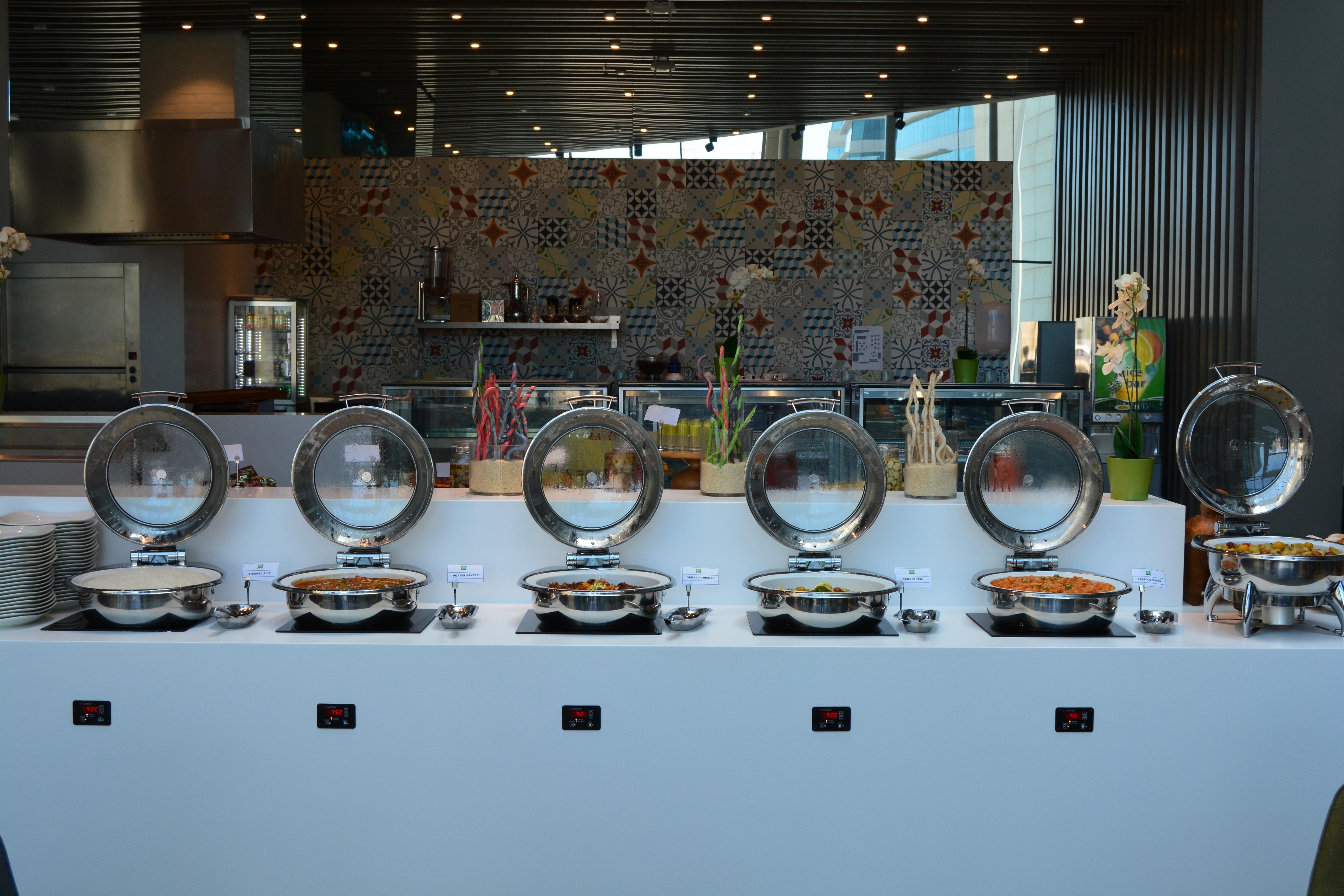 Ibis Styles Dubai Jumeira Eksteriør billede