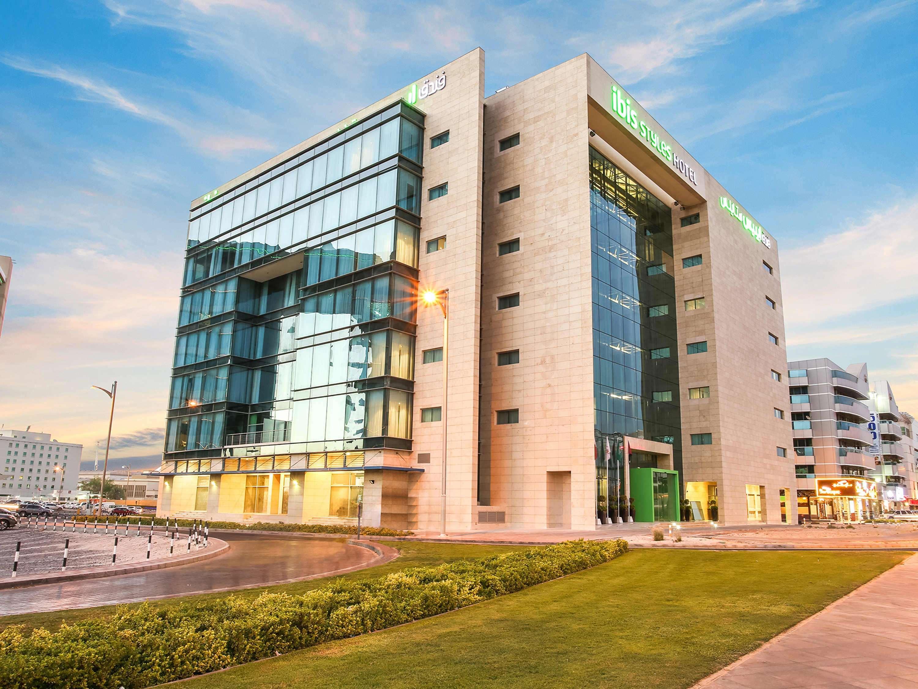 Ibis Styles Dubai Jumeira Eksteriør billede