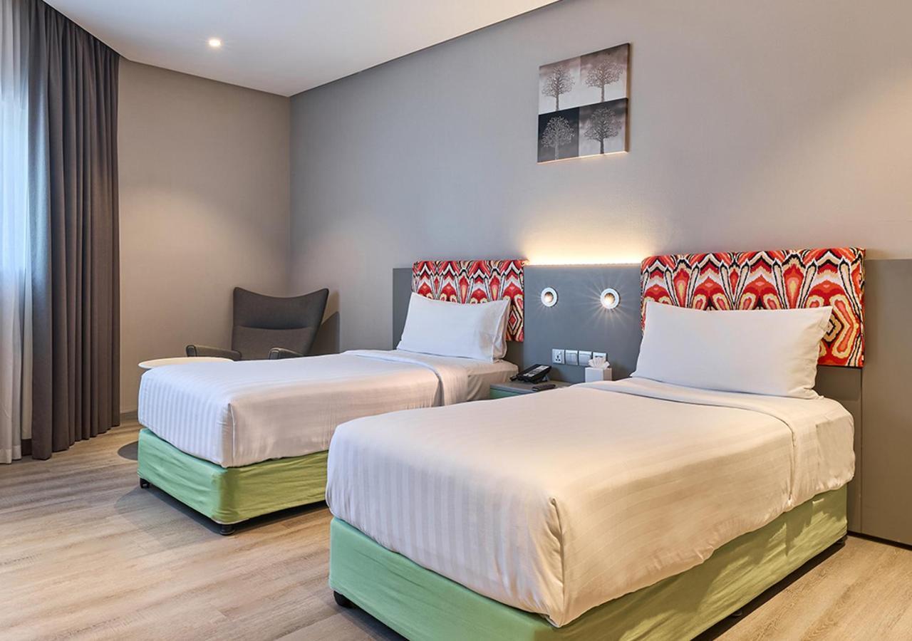 Ibis Styles Dubai Jumeira Eksteriør billede