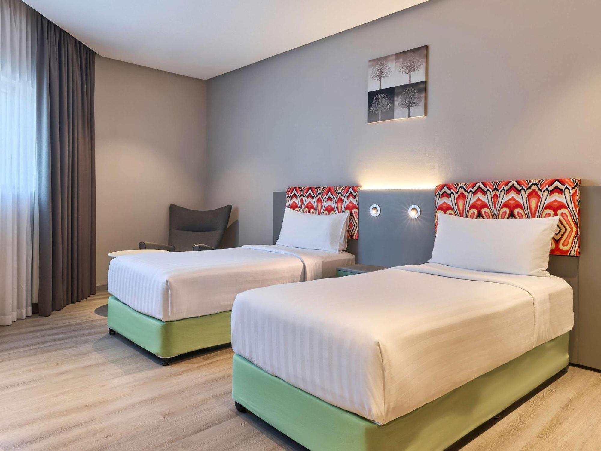 Ibis Styles Dubai Jumeira Eksteriør billede
